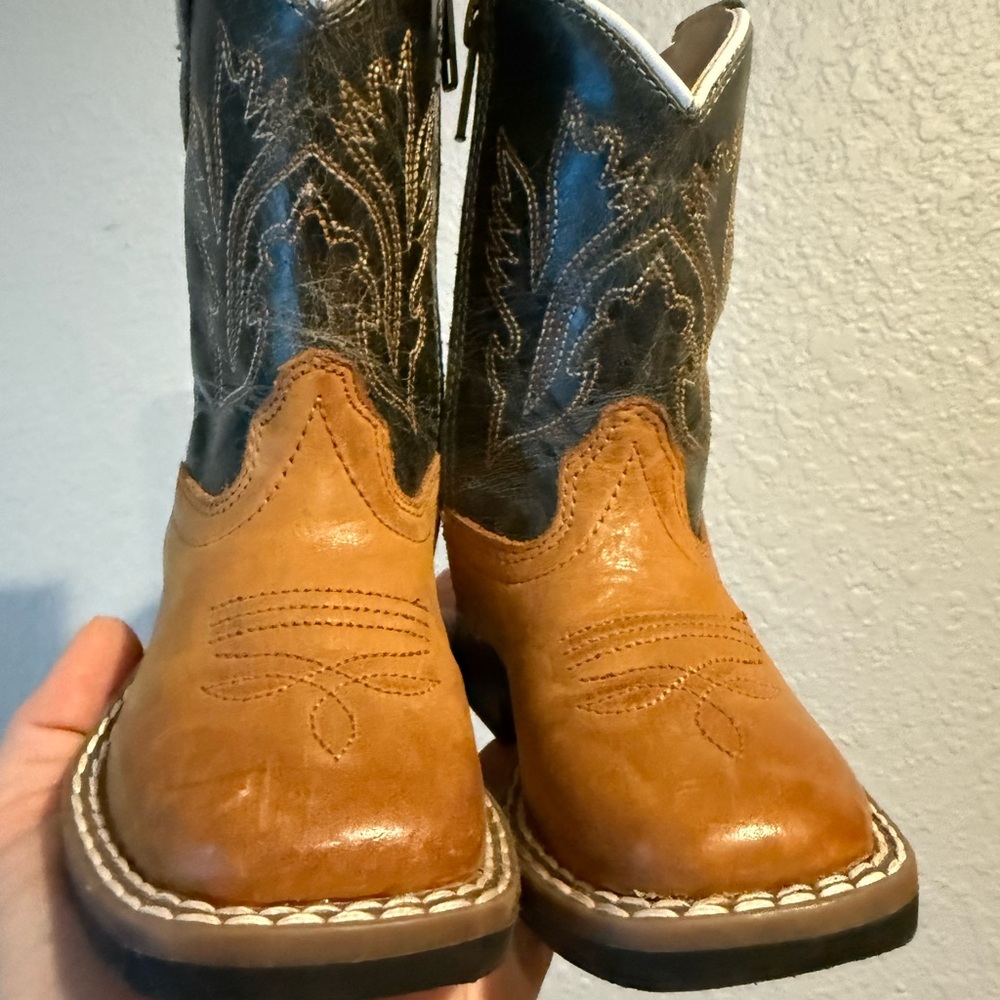 Kids' Tan and Black Western Boots